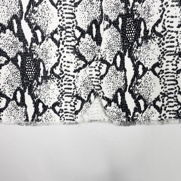 Frame Size 26 Le Mini Python Denim Skirt White Black Snakeprint Womens Cotton - Picture 5 of 13